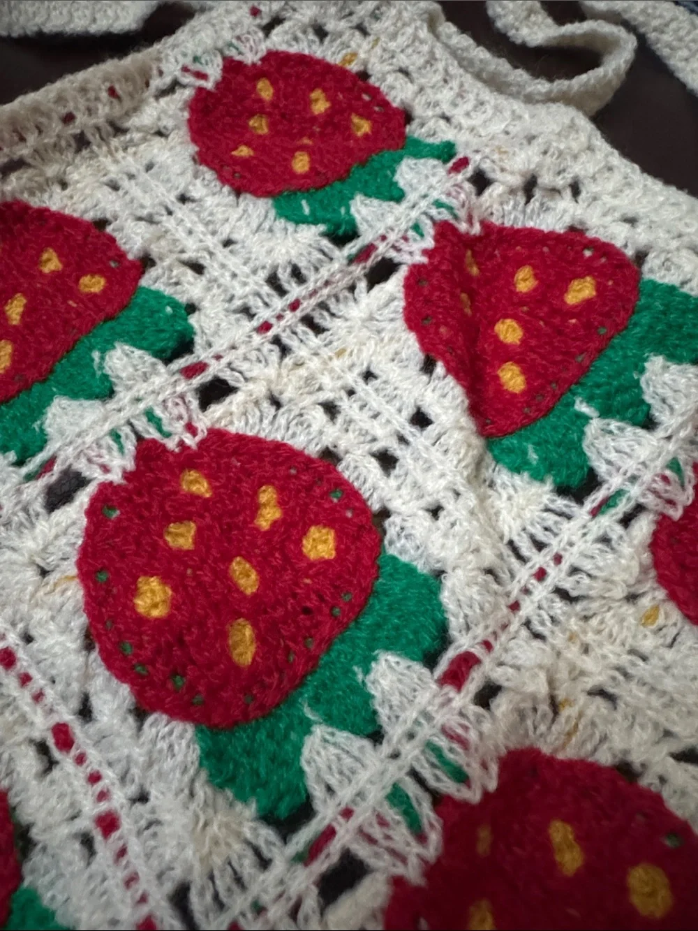 NWT Boho Crochet Strawberry Headscarf - Red, Cream, Green
